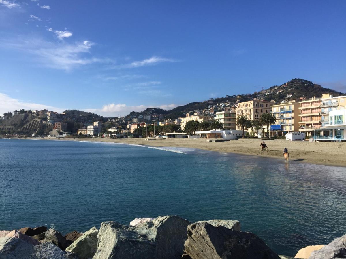 Il Mare In Piazza Διαμέρισμα Albisola Superiore Εξωτερικό φωτογραφία